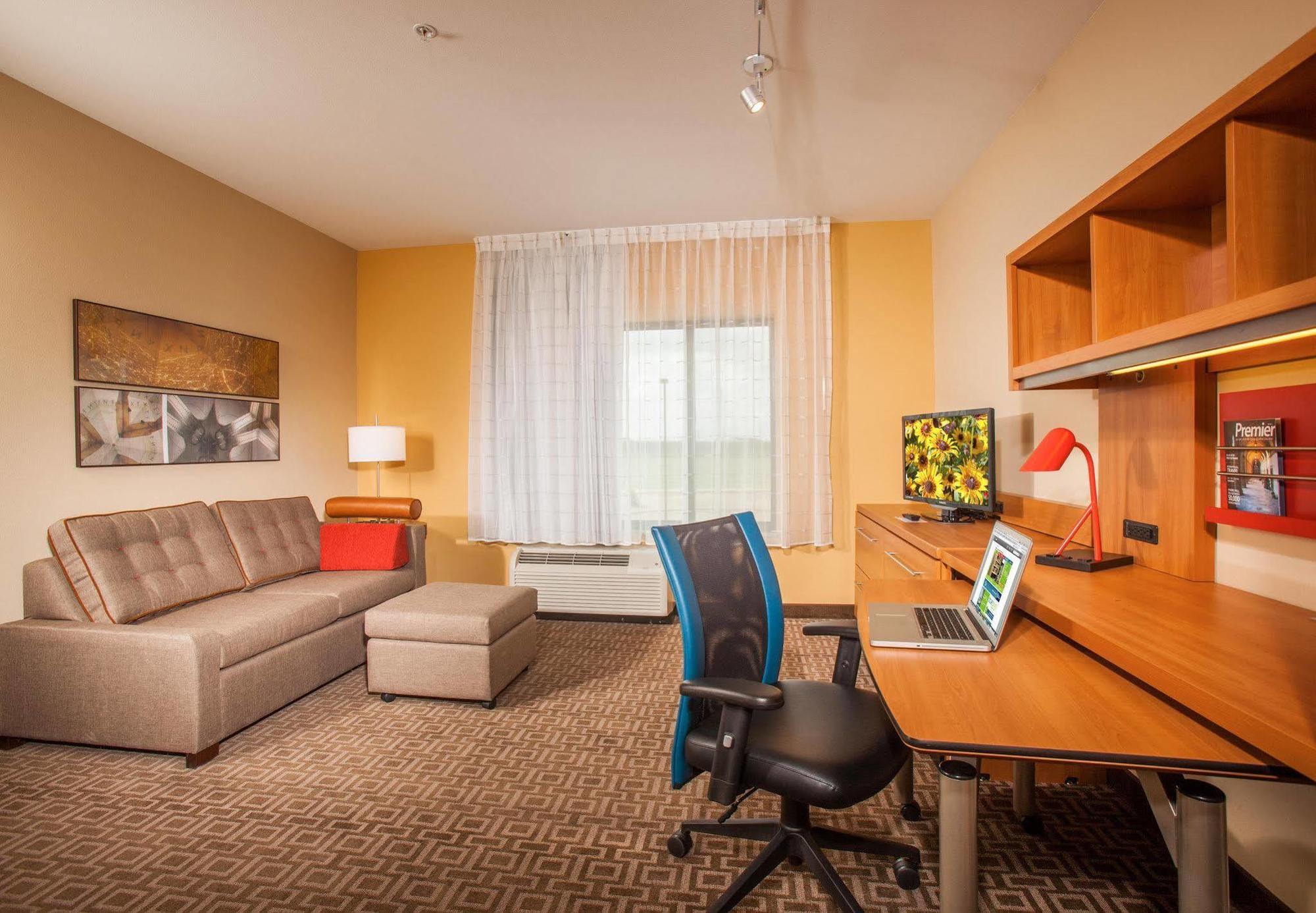 Towneplace Suites By Marriott Cheyenne Southwest/Downtown Area Exterior foto